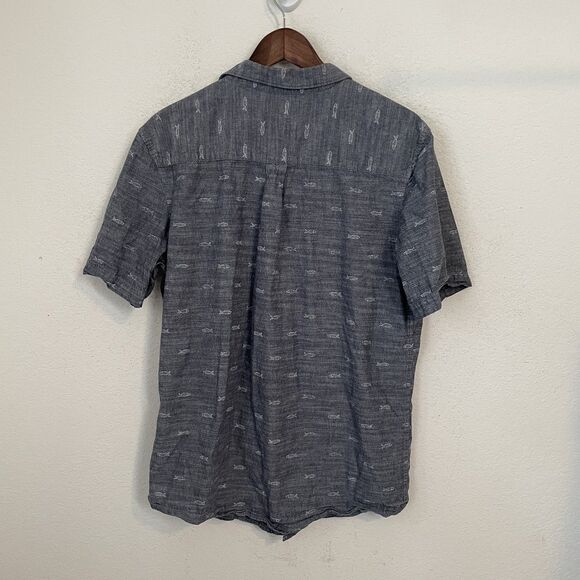 Falls Creek Men’s Large Button Down Shirt Short Sleeve Fish Blue Gray Modern Fit - Picture 2 of 6